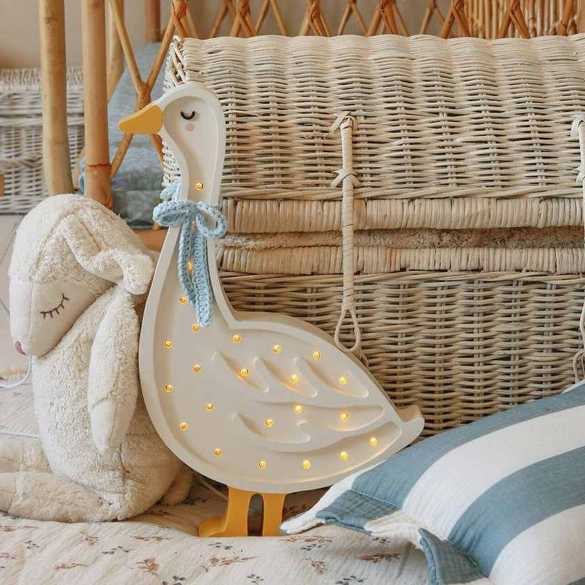 Little Lights Goose Lamp