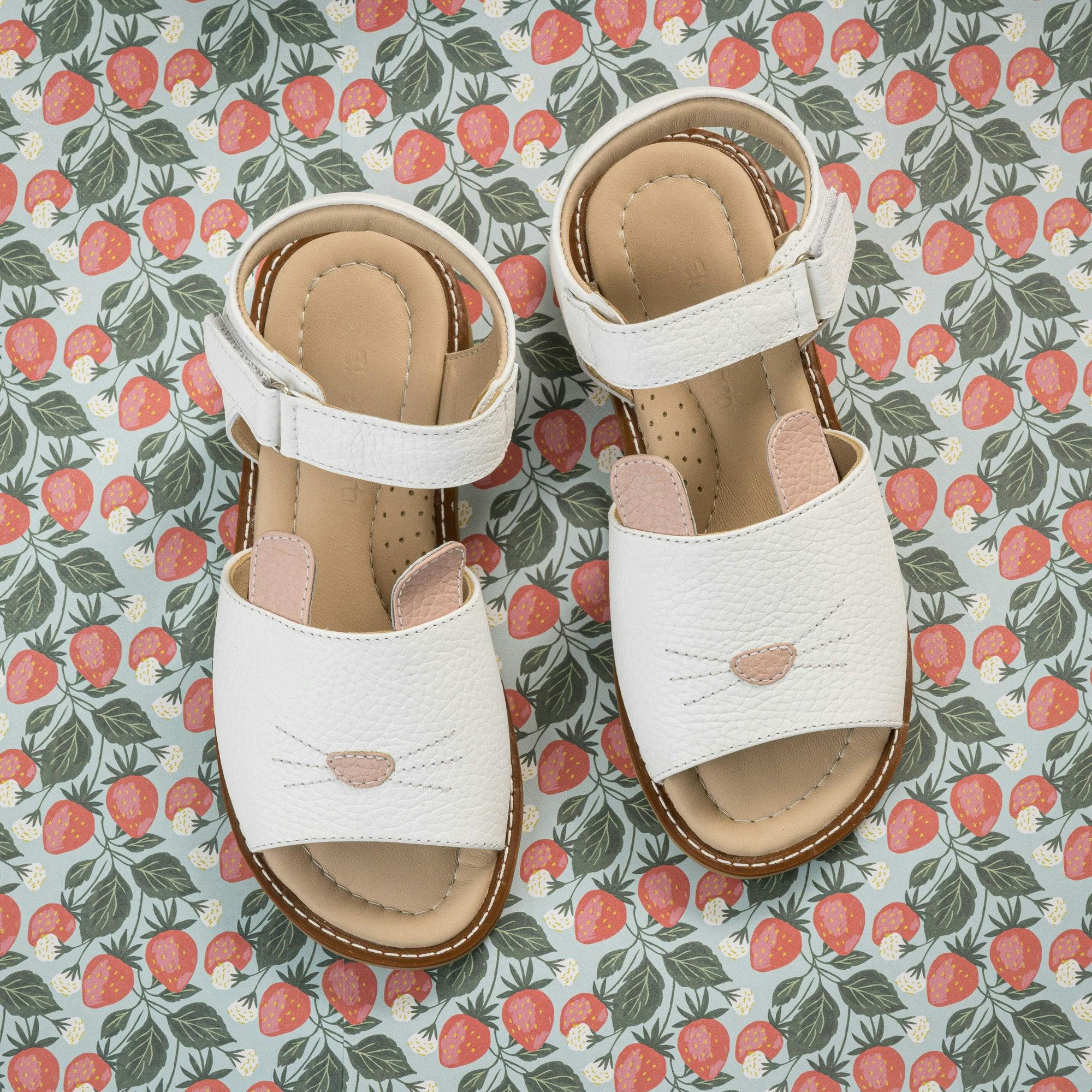 Sandal