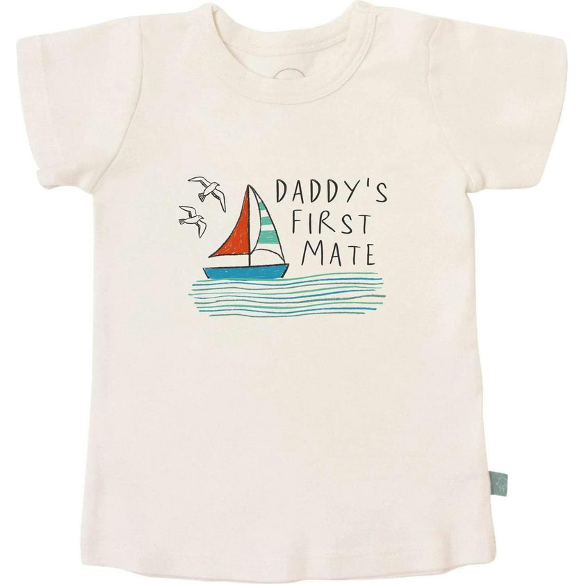 graphic tee | daddy's first mate