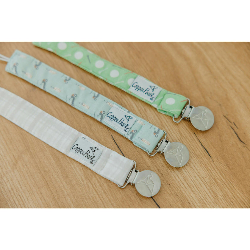Bogey Binky Clips
