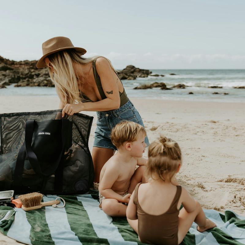 Beach Hauler™ Mesh Beach Bag - Deep Sea