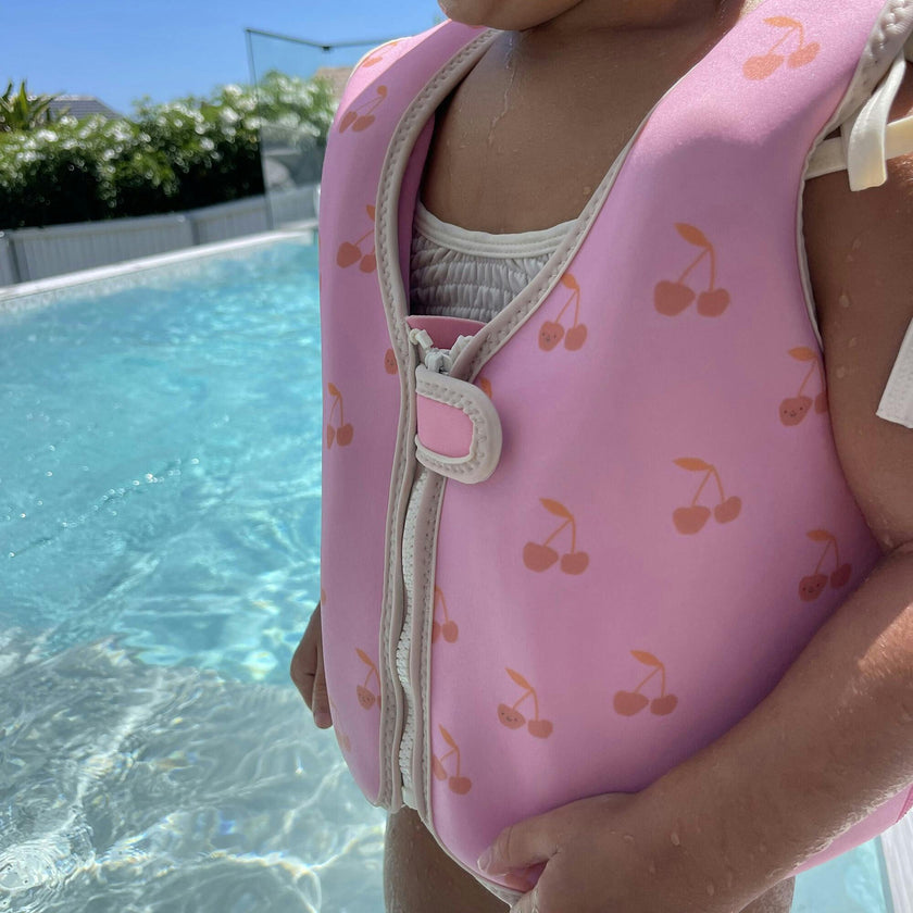 Swim Vest: 1/2