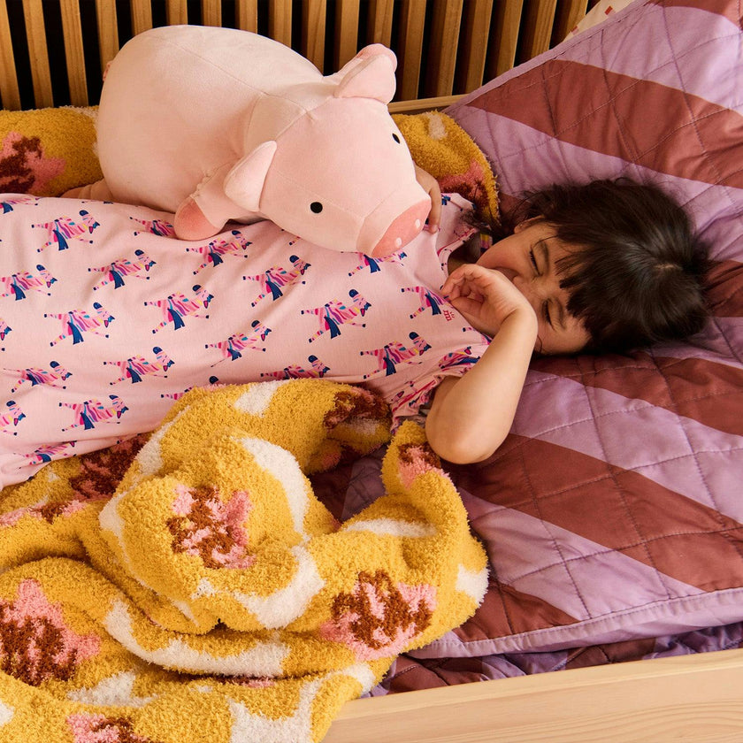 Magnetic Nightgown
