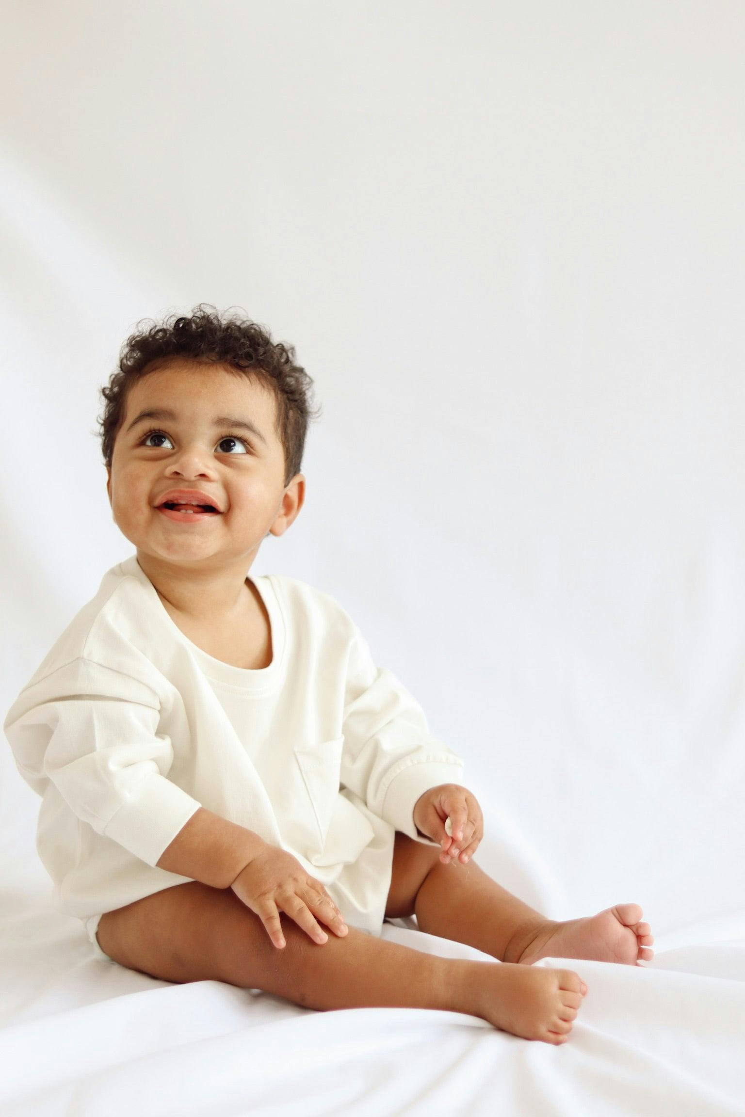 Harley Pocket Romper in Marshmallow