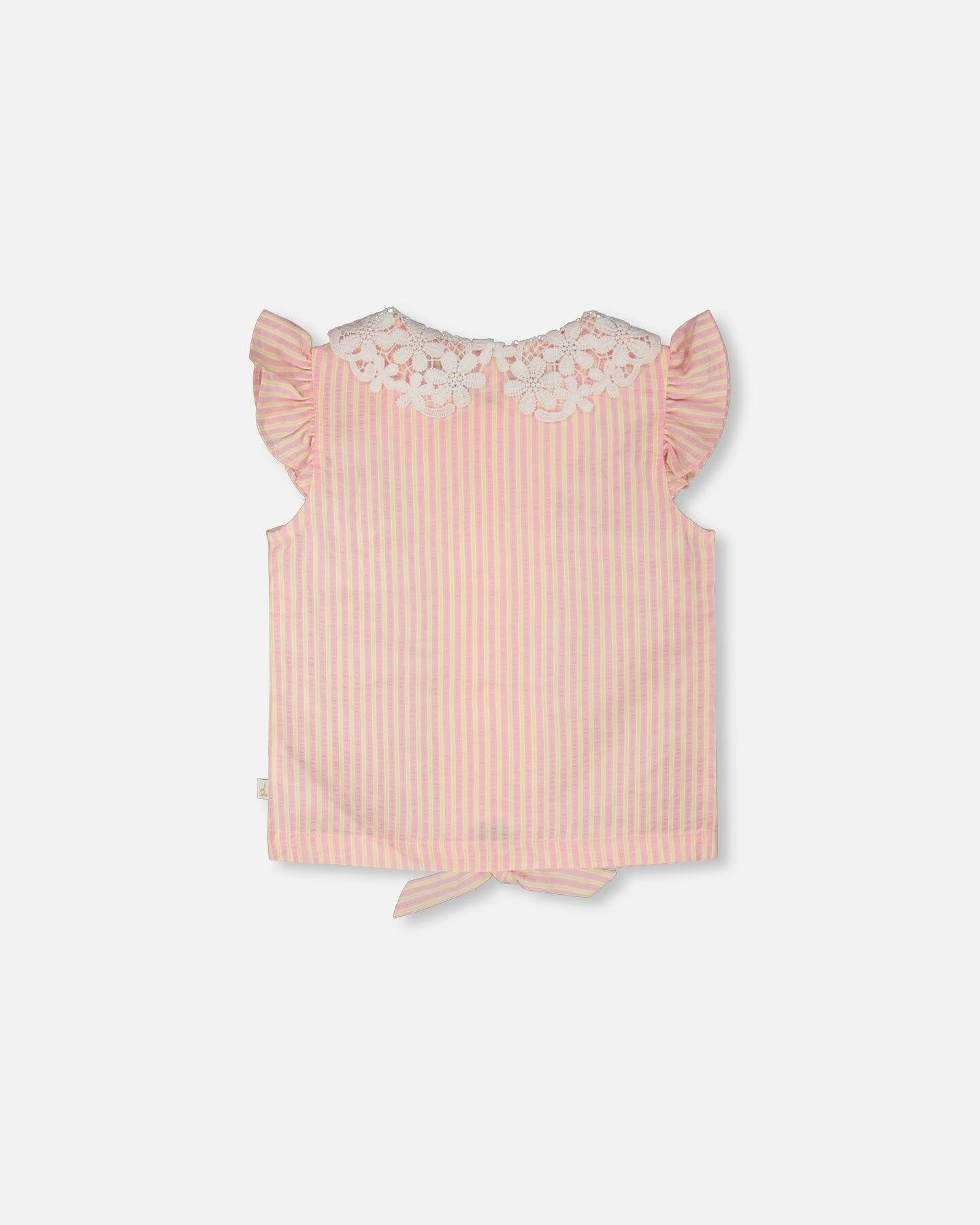 Sleeveless Shirt With Crochet Collar