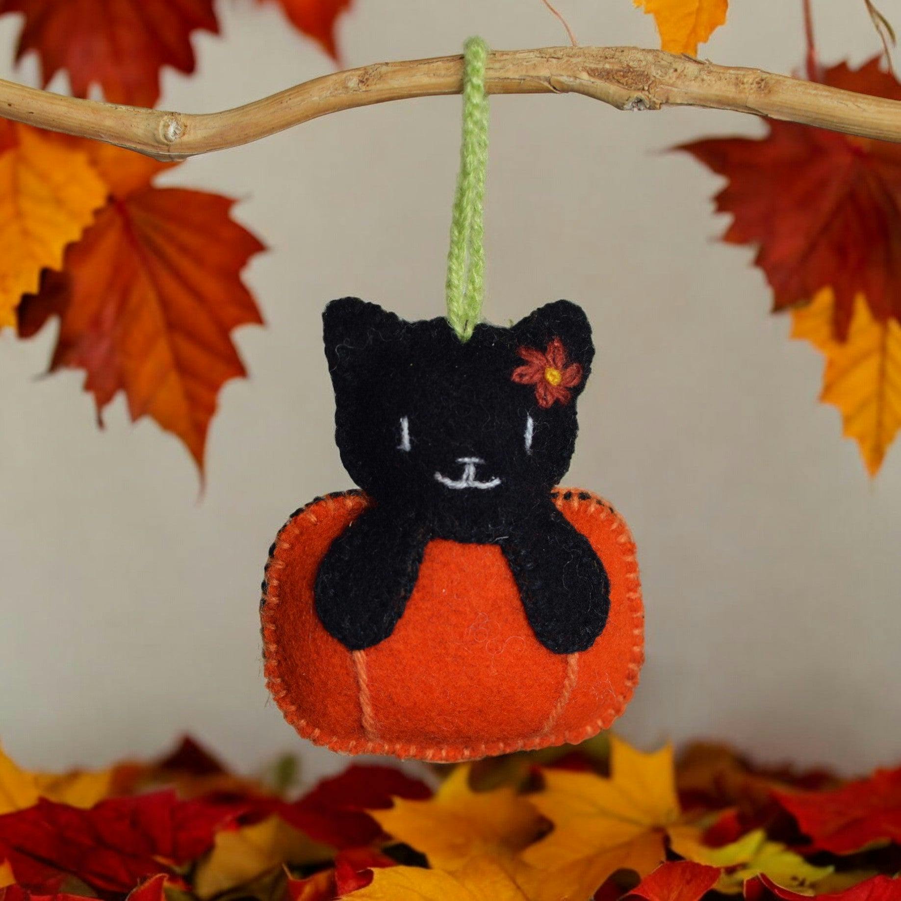Halloween Ornament Set