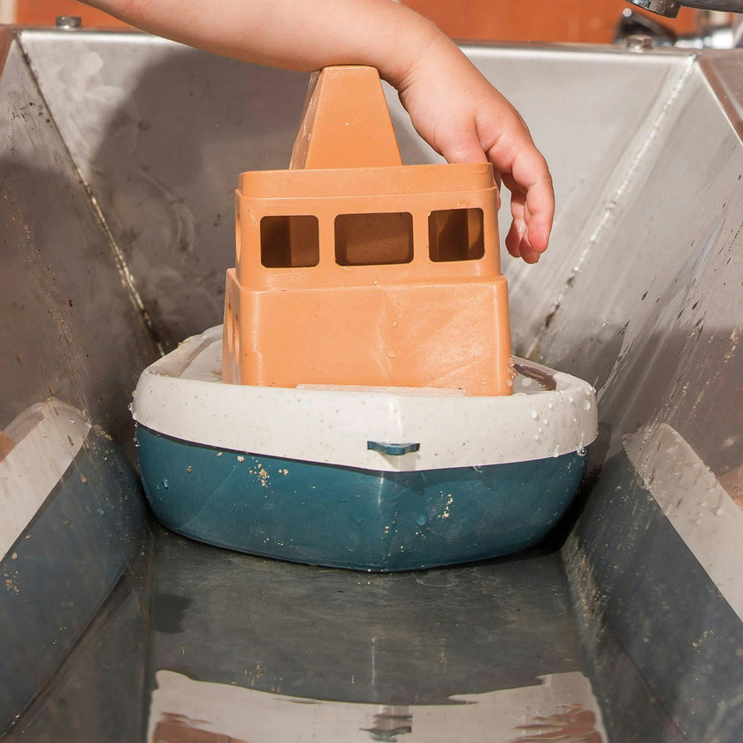 BIO: Tuff Tuff Boat