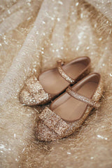 Ellen Minimalistic Bow Glitter Mary Janes