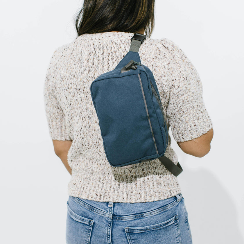 Red Rovr Joey Belt Bag - Navy