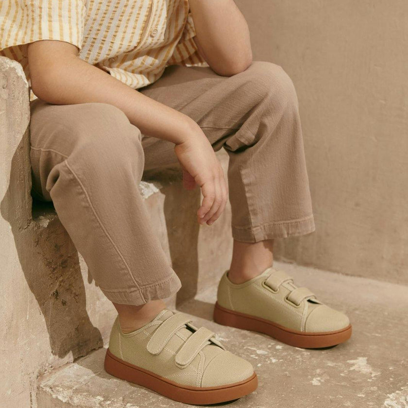 Robby 2.0 Canvas Double Hook-N-Loop Sneaker