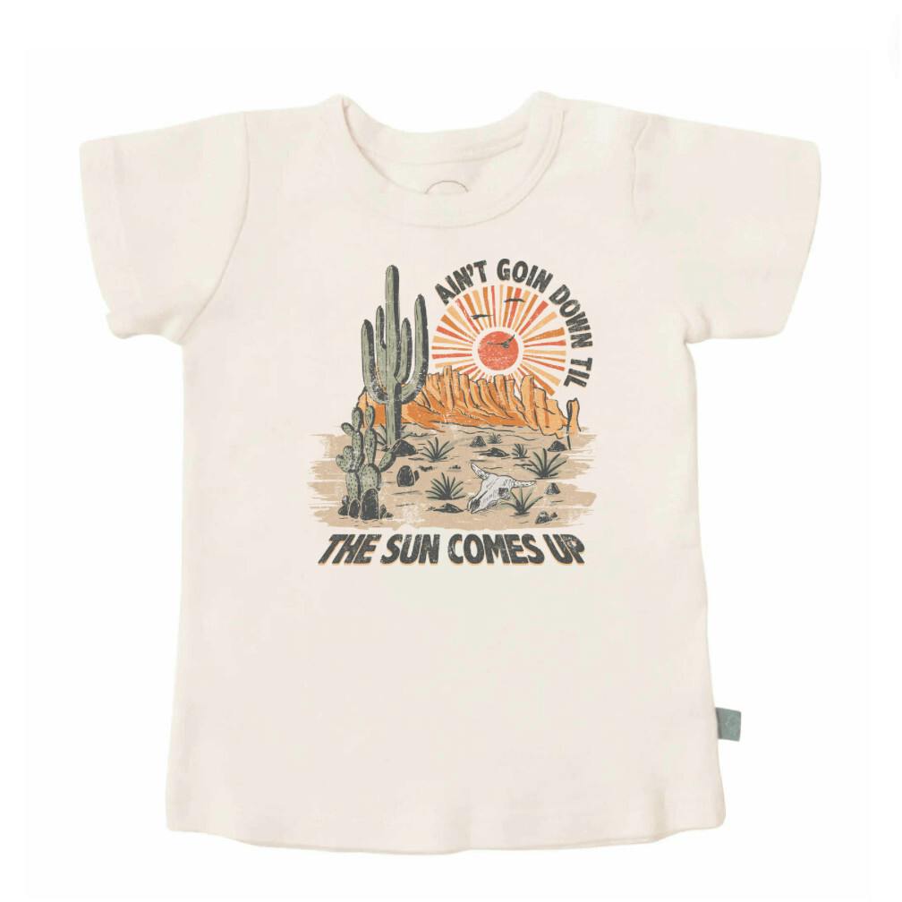 graphic tee | aint goin down
