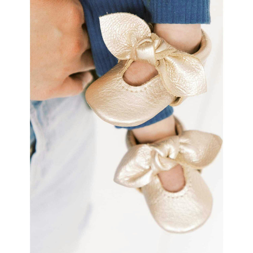 Ebony Knotted Bow Baby Shoe