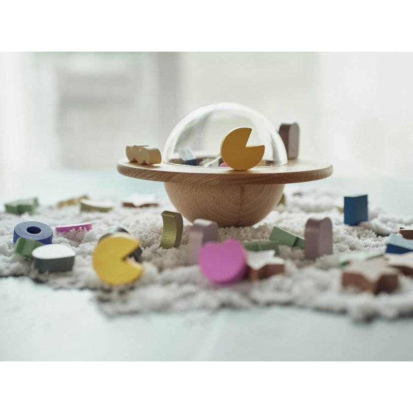 UFO wooden balance game