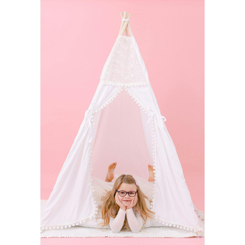 Evelyn Play Tent