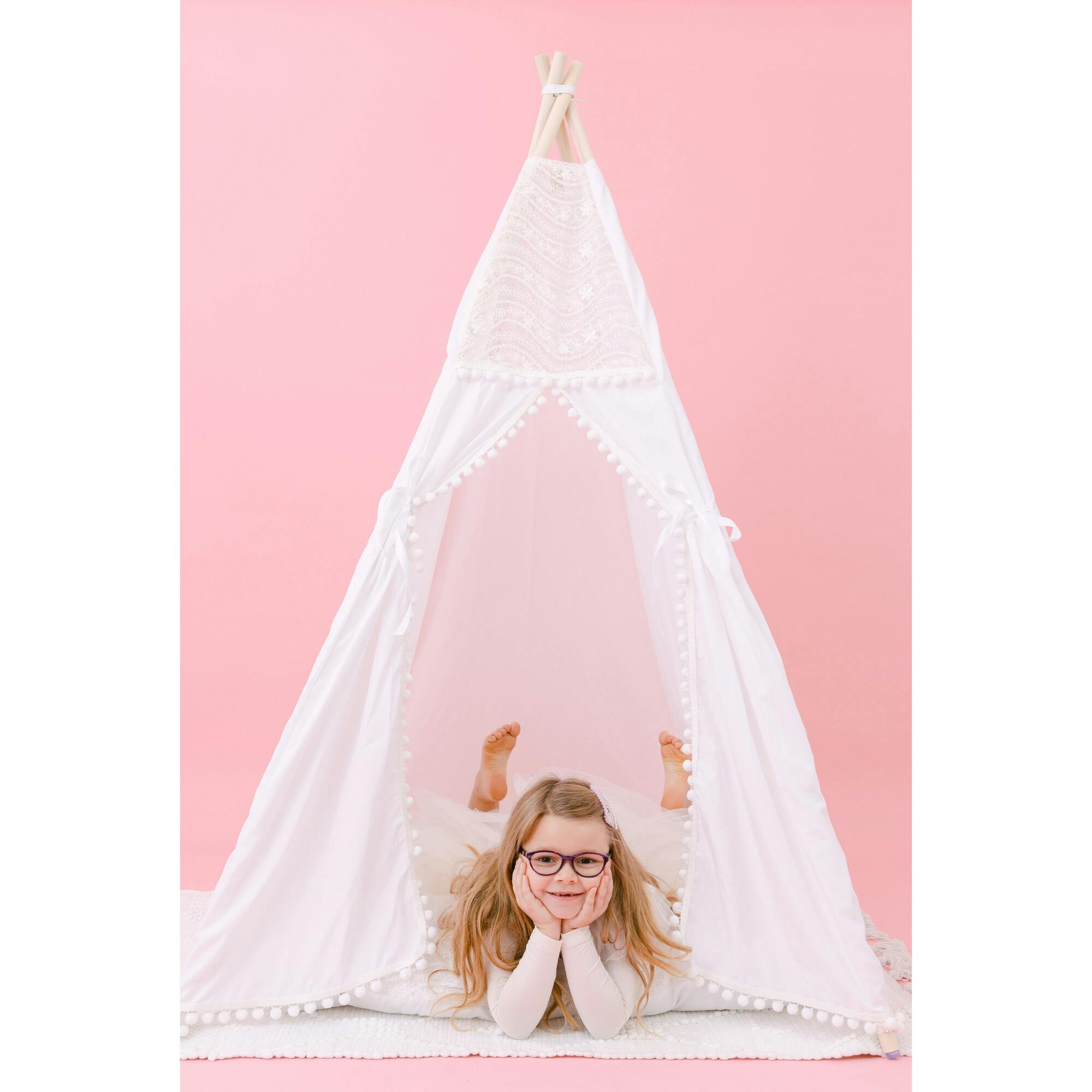 Evelyn Play Tent