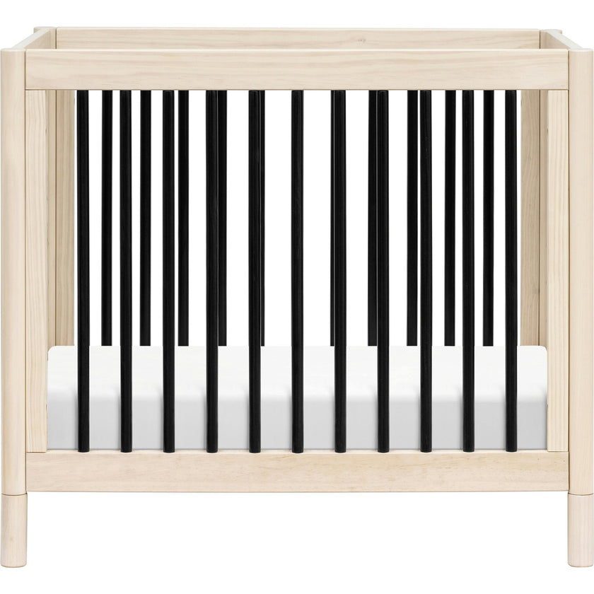 Gelato 4-In-1 Convertible Mini Crib