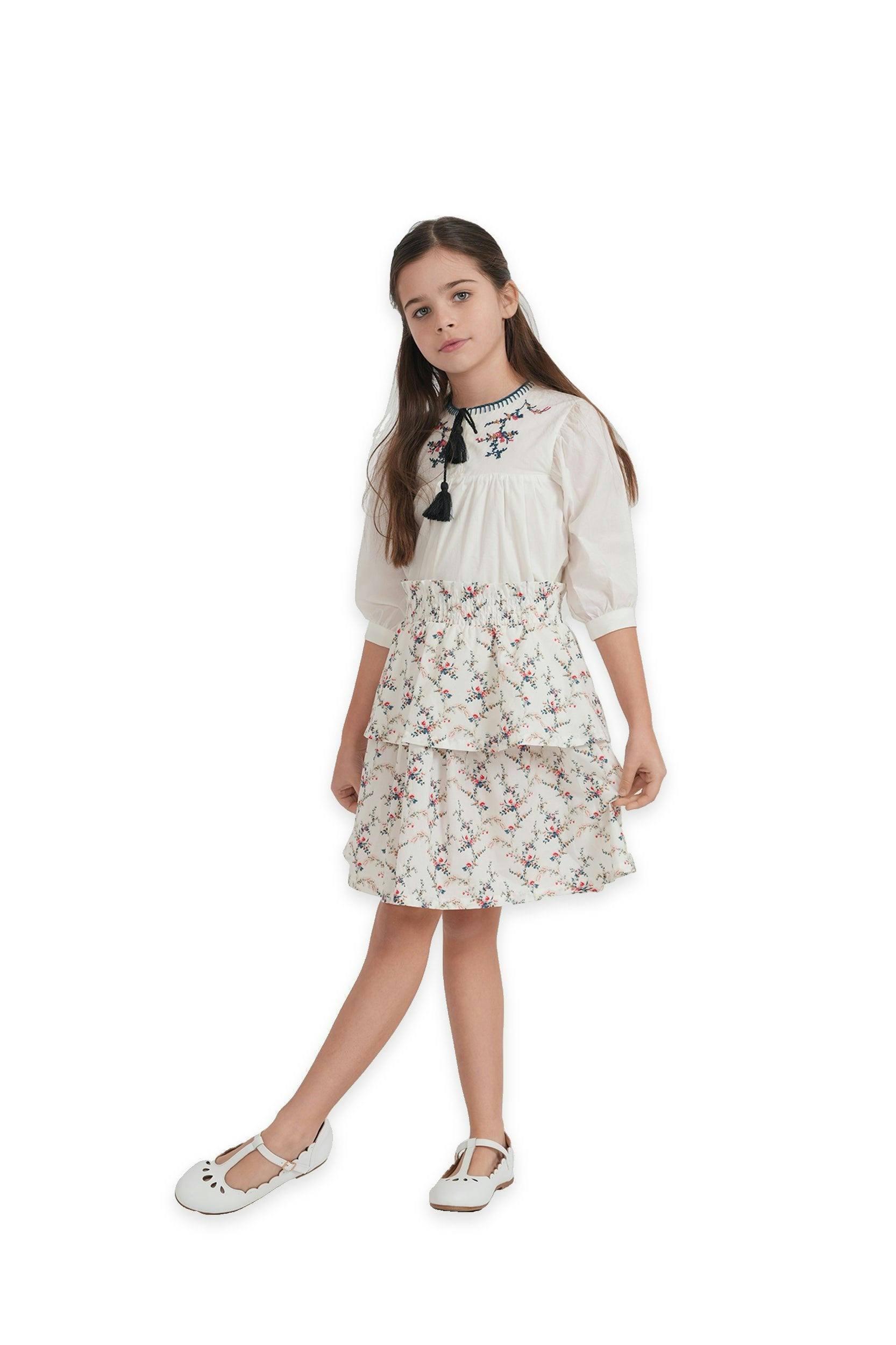Floral Emboidered Woven Set