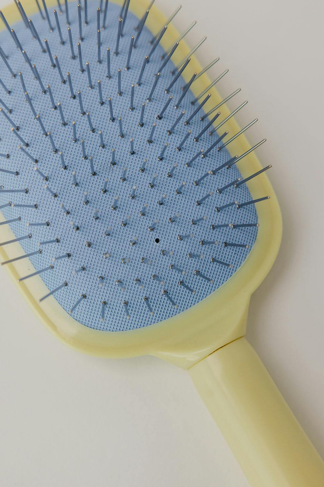 SCALP TO ENDS BRUSH