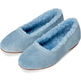 Leonie Blue