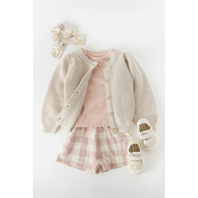 Short, Pink