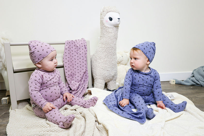 Winter Berries Round Neck Long Sleeve Footie