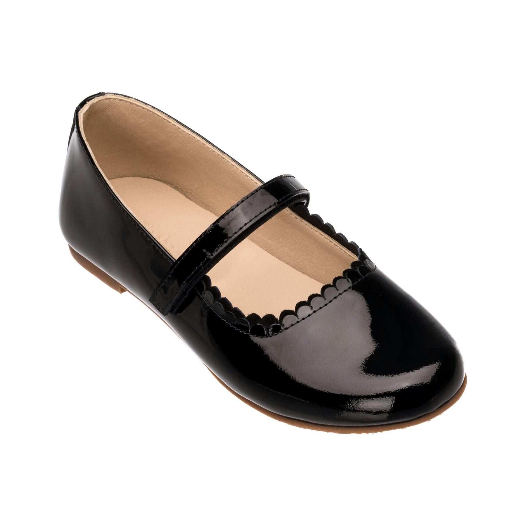 Aria Flat