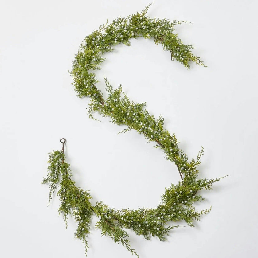 Seeding Winter Juniper Berry Greenery Classic Christmas Garland Holiday Table Runner