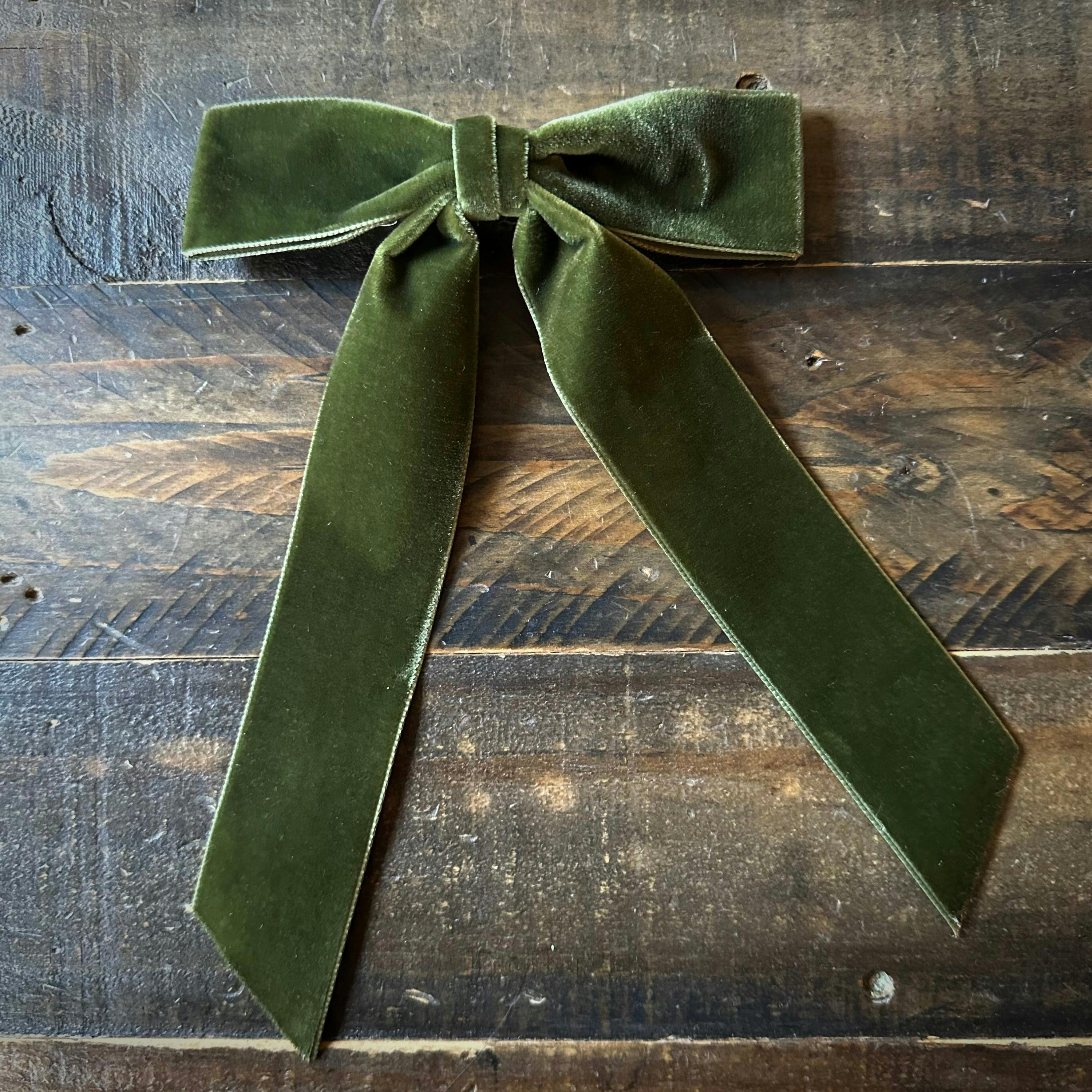 Mademoiselle Velvet Bow