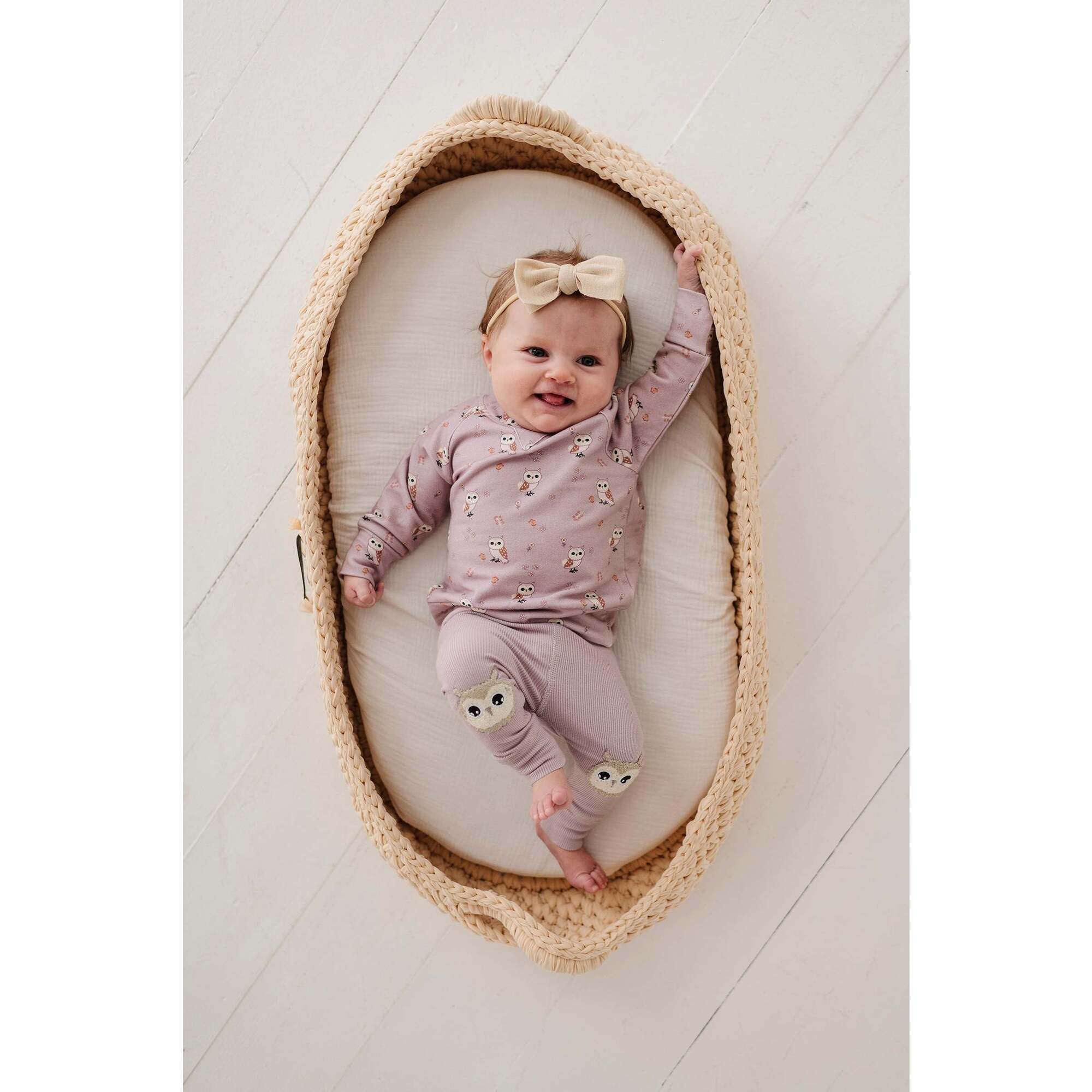 Girl's Raglan Sweatshirt Discover The Wild