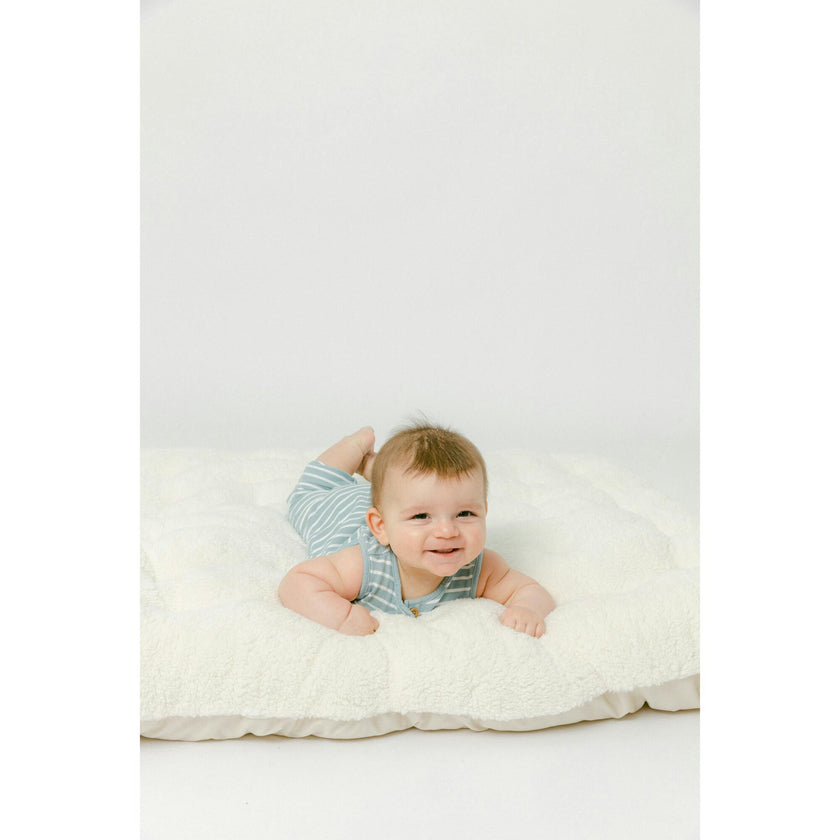 Sherpa Cozy Faux-Fur Play Mattress