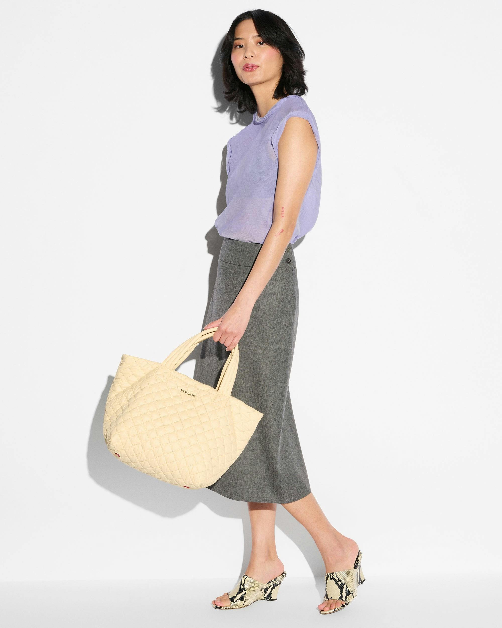 Chamomile Small Metro Tote Deluxe II