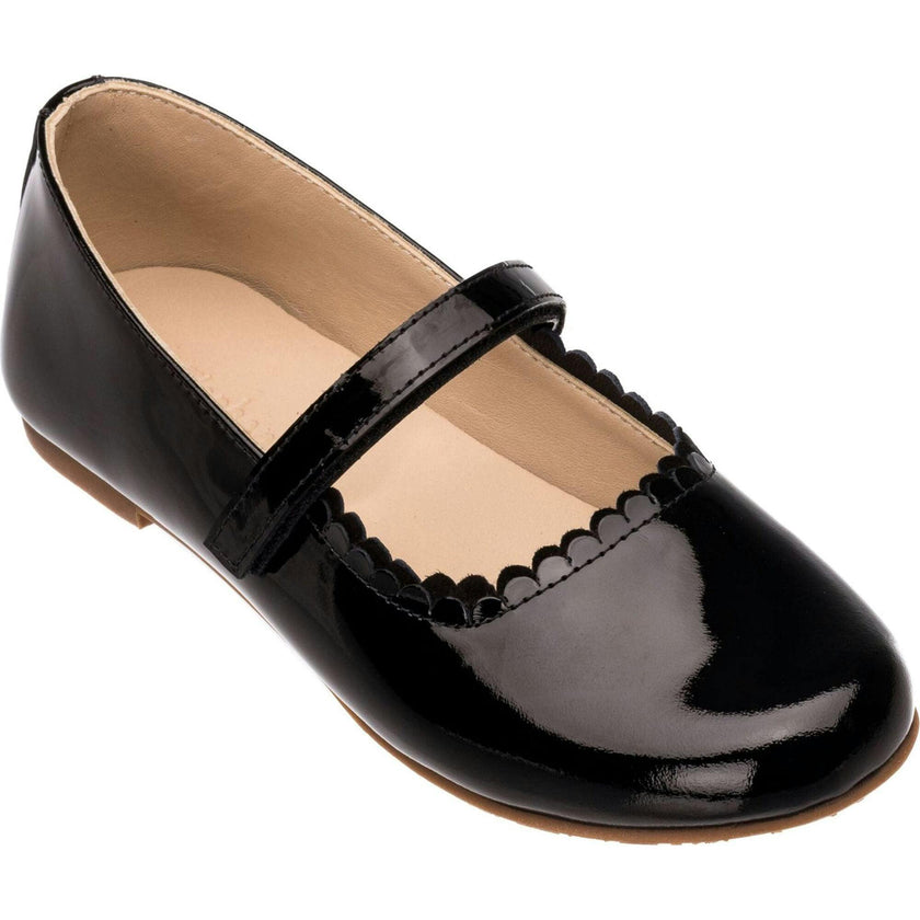 Aria Flat