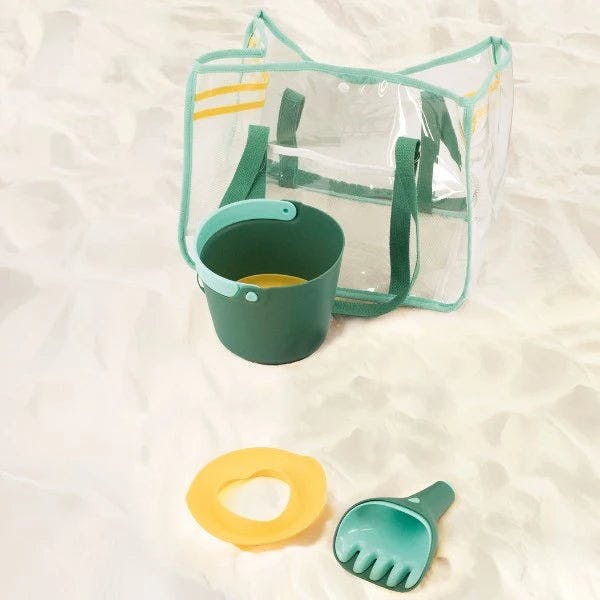 Quut Beach Set – Bucki, Raki & Magic Sand Shaper for Kids