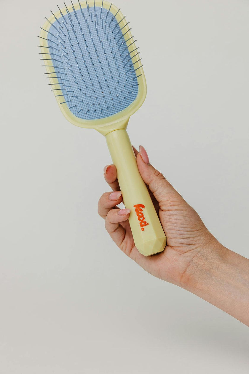 SCALP TO ENDS BRUSH