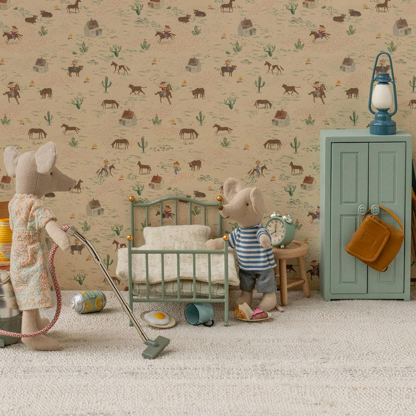 Vintage single bed, Mouse - Mint
