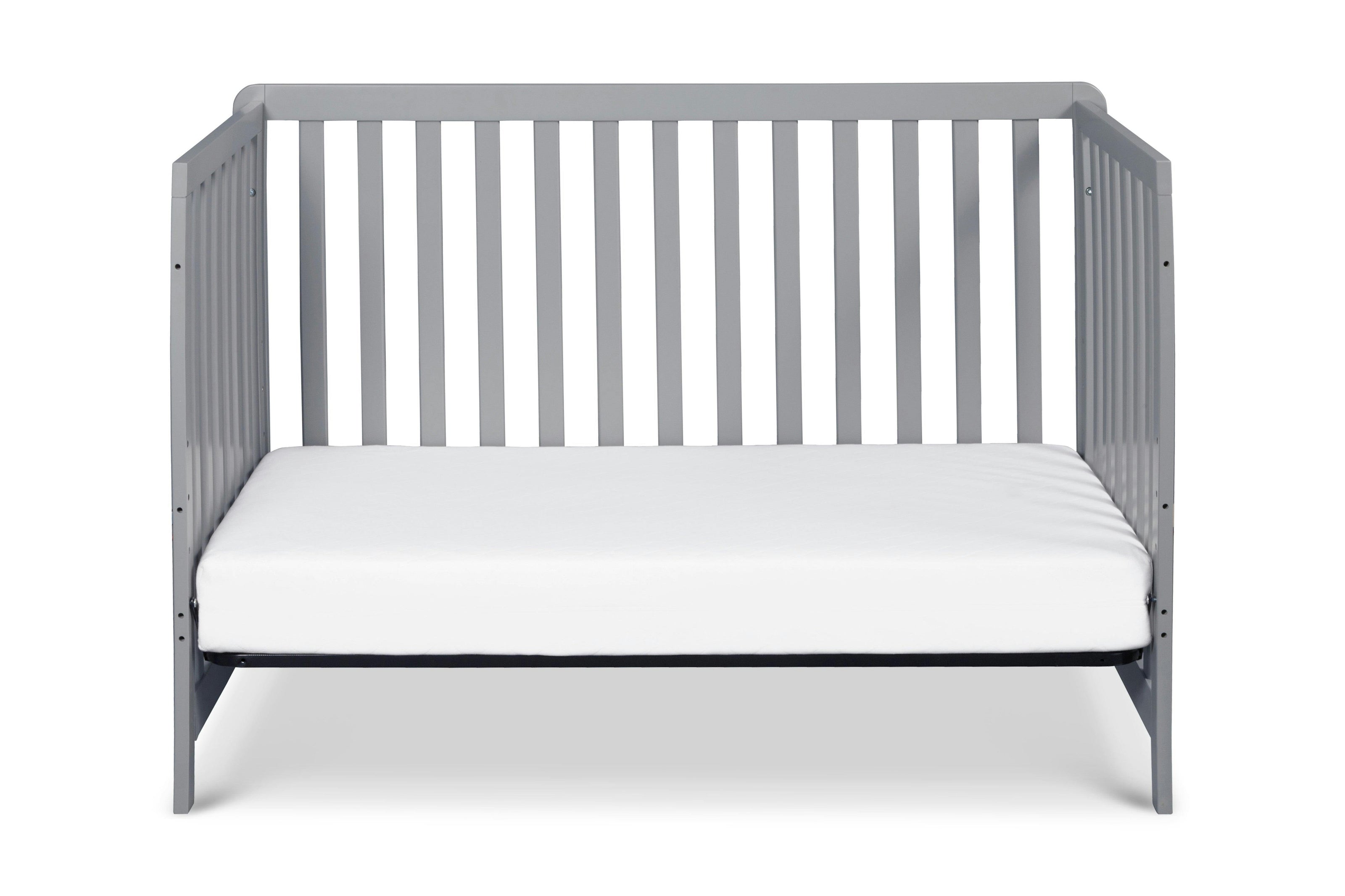 Carter's Colby 4-in-1 Convertible Crib