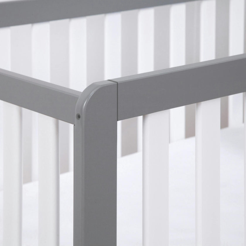 Colby 4-in-1 Convertible Crib With Trundle Drawer