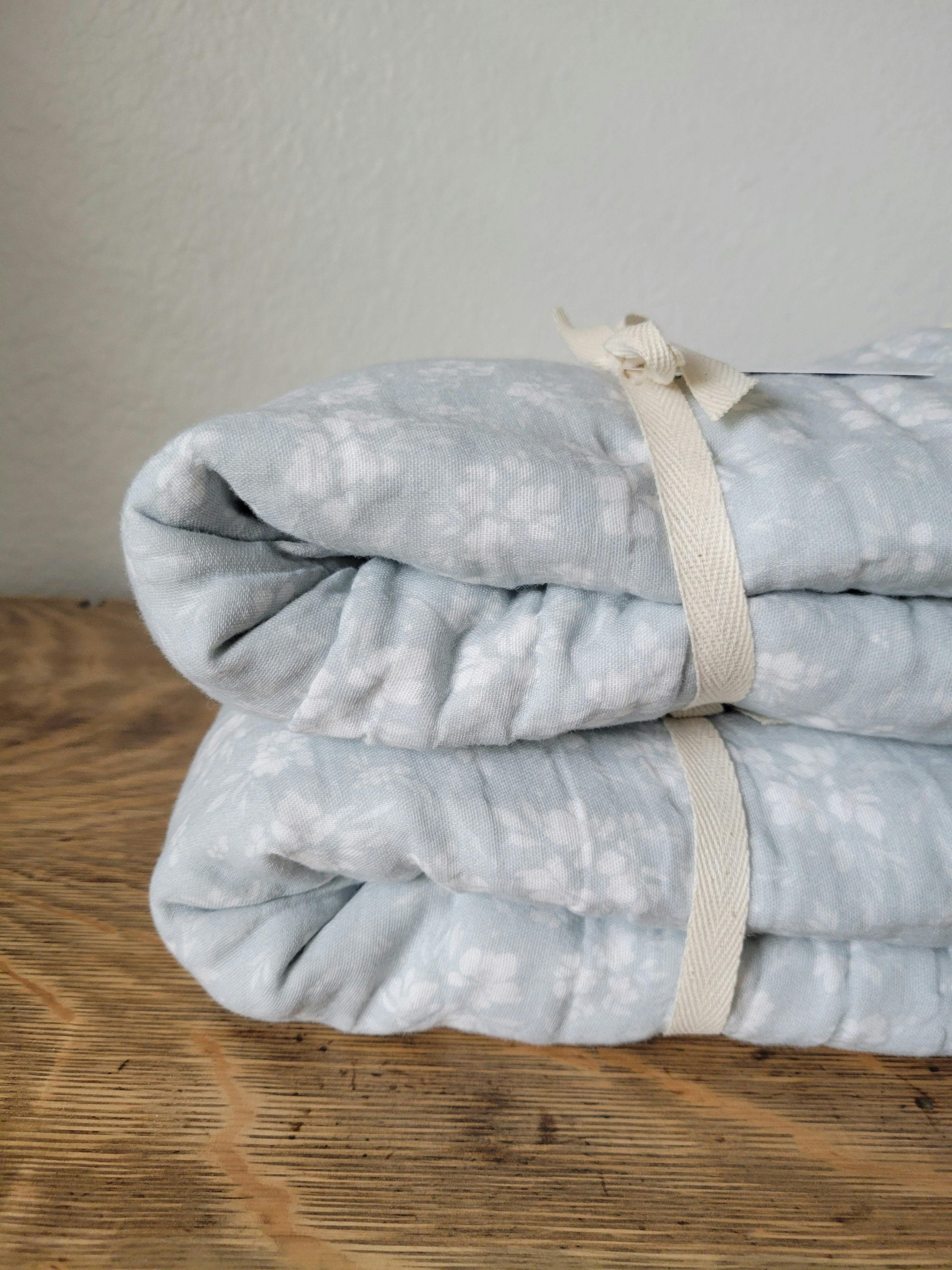 Daphne Icy Blue Floral QUILTED 6 Layer Gauze Blanket