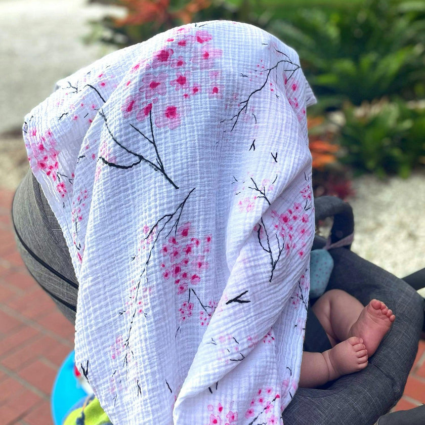 Organic Muslin Four-Layer Reversible Snug Blanket