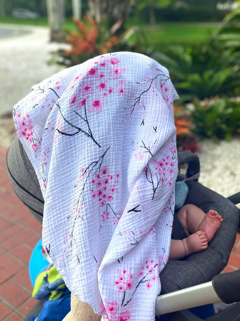 Organic Muslin Four-Layer Reversible Snug Blanket