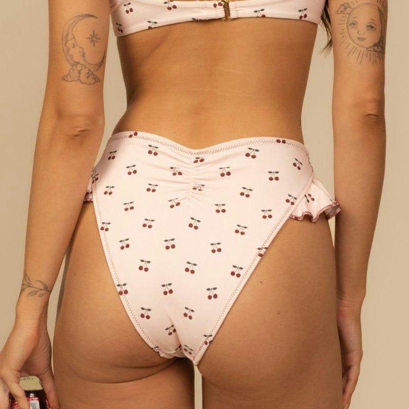 Pia Bikini Bottom