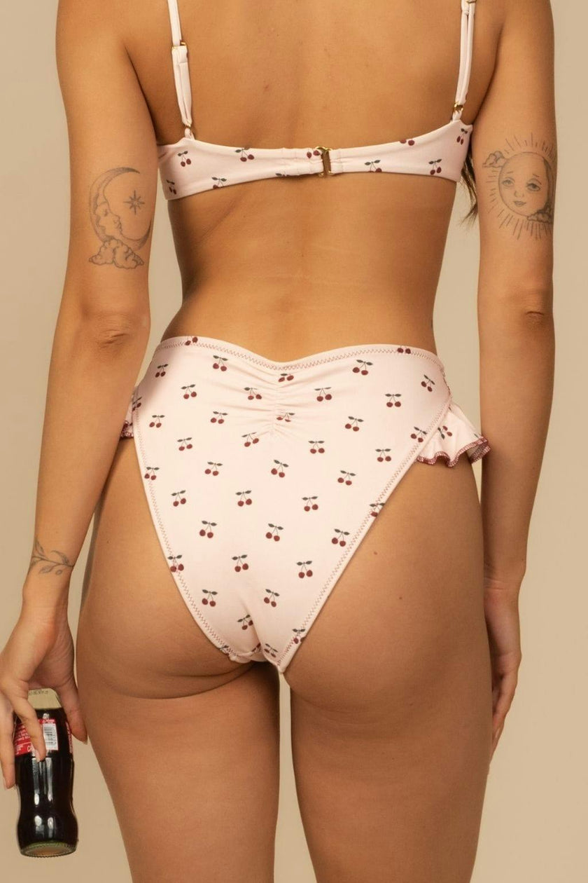 Pia Bikini Bottom