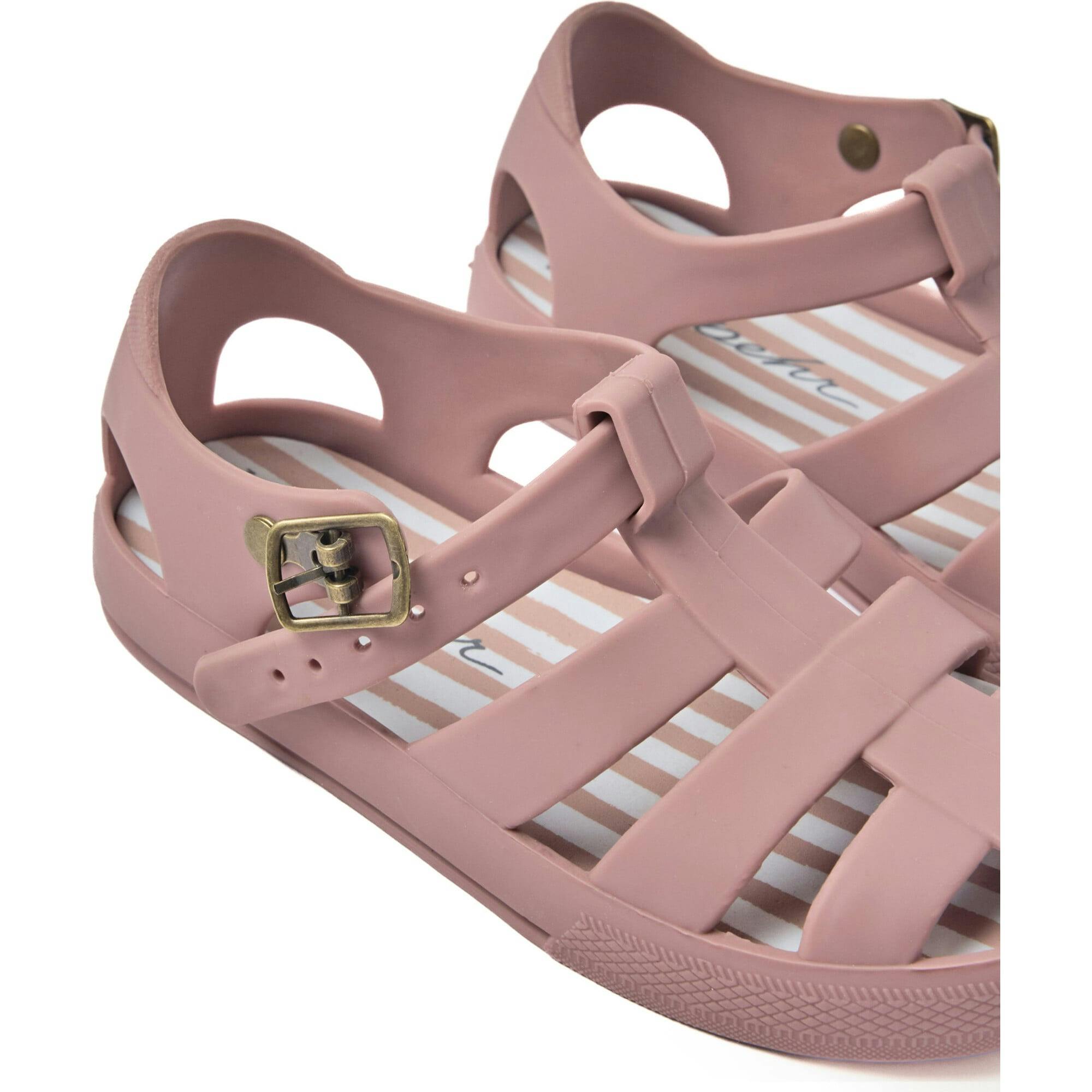 Water-Repellent Fisherman Sandal, Pink