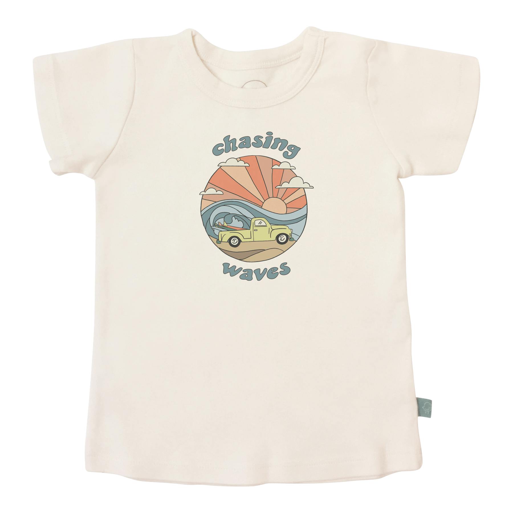 graphic tee | Chasing Waves