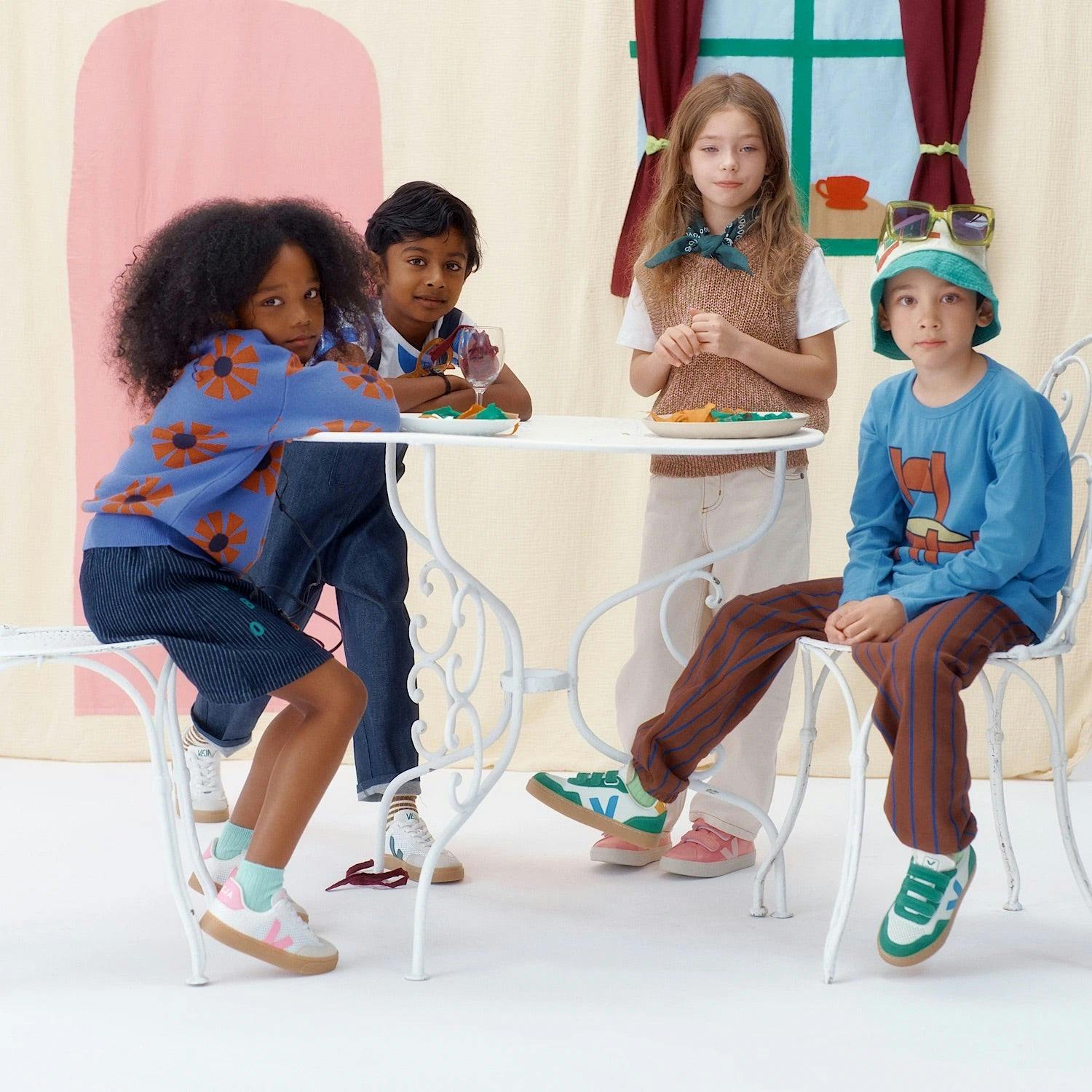 VEJA Small Volley - White Malibu Natural
