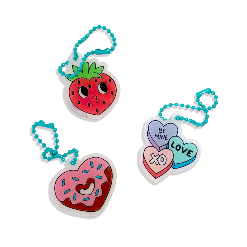 Shrink-Its! Mini DIY Shrink Art Kit - Hugs & Kisses - 5 Charms