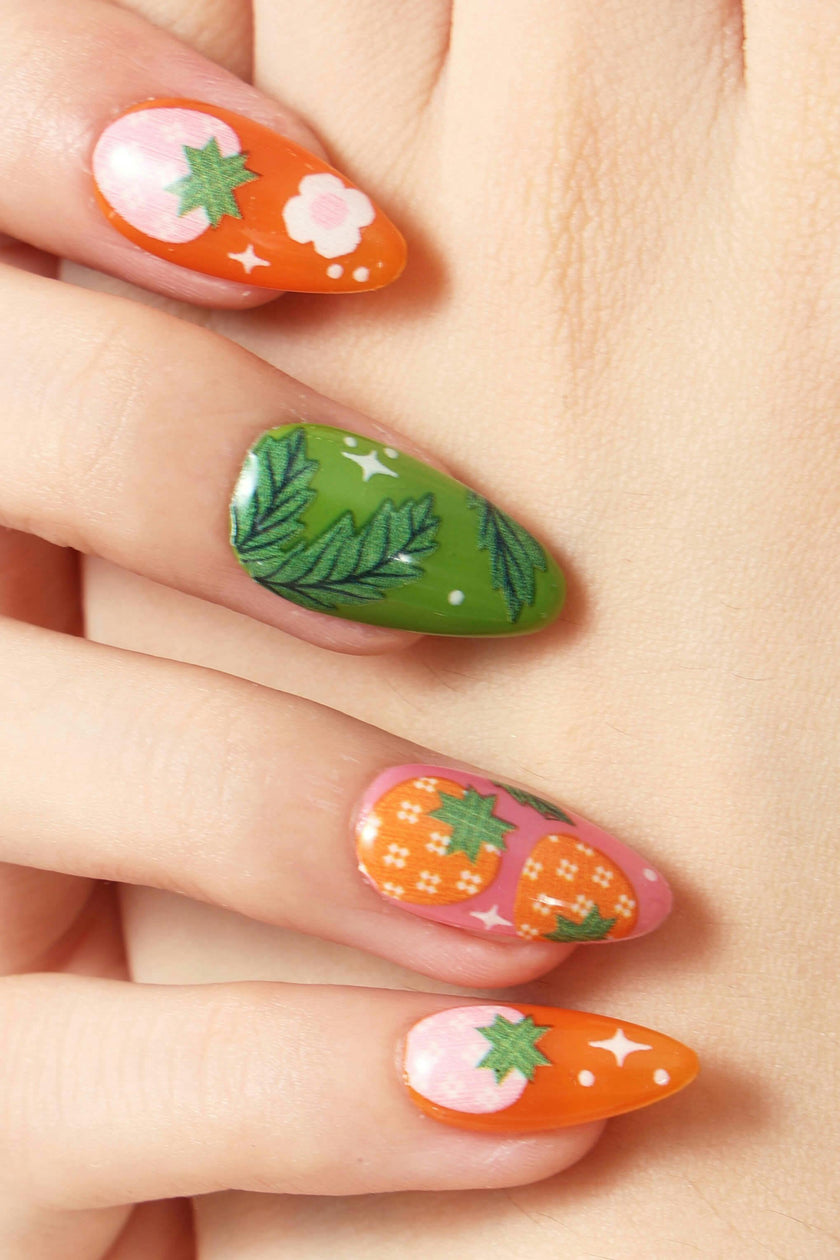 Strawberry Patch By Megan Roy - Press-On Nails