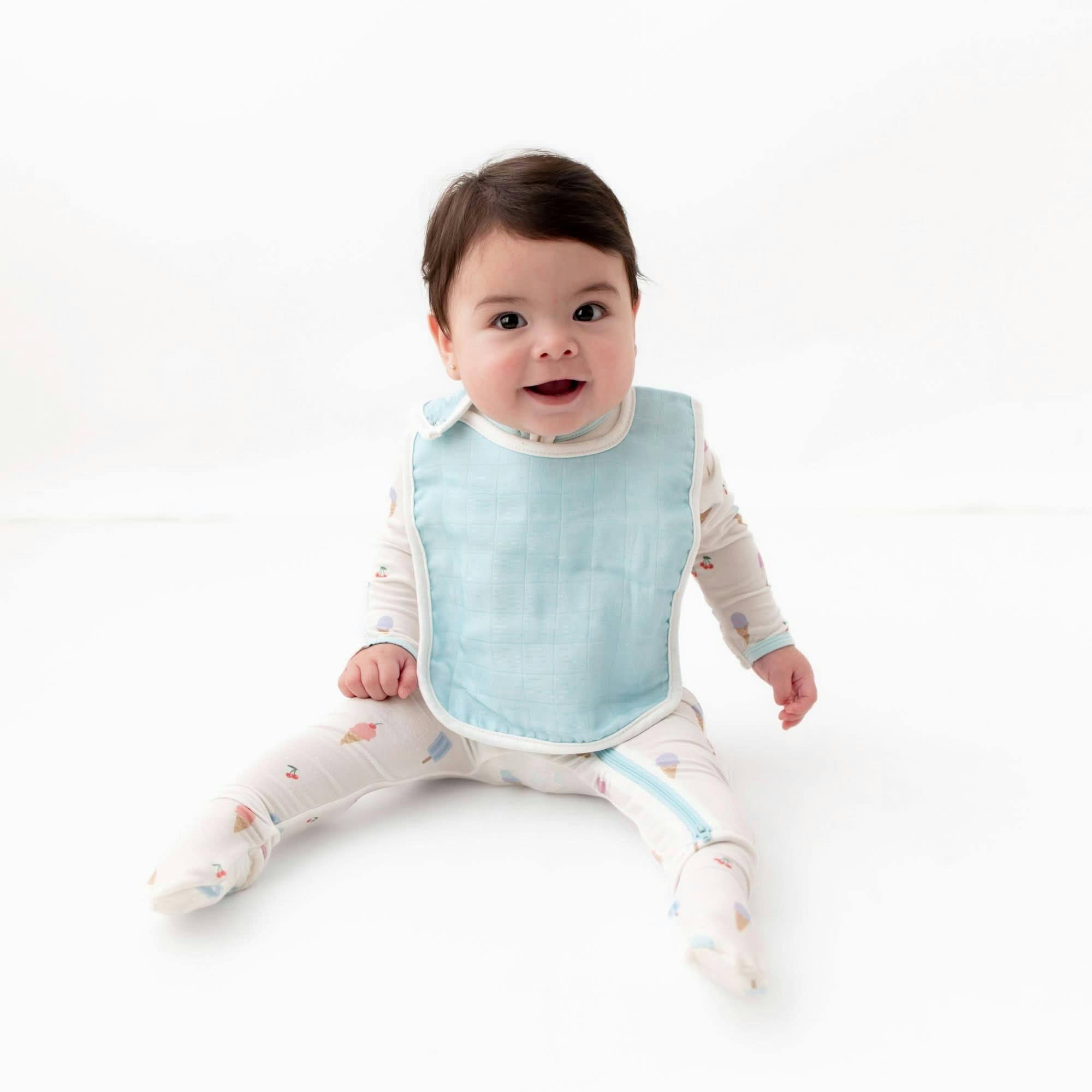 Bib Set