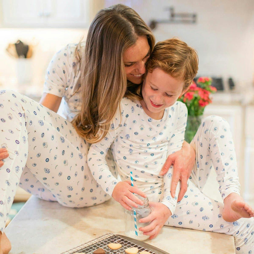 The Eye Bamboo Women's Pajama Set