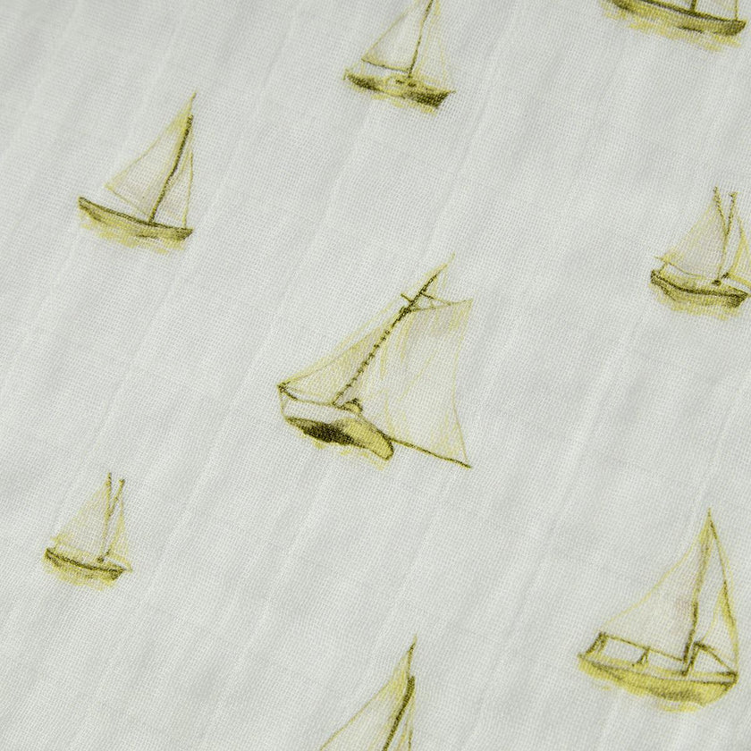 Sailboat Melody Organic Cotton Two-Piece Burp Cloth Set